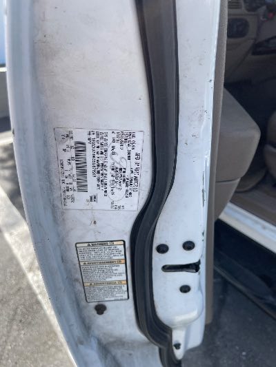 2005 Ford Explorer Location - Ford - Row 30 - Stock # H50240