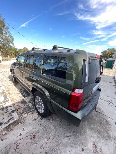 2006 Jeep Commander Location - Chrysler - Row 46 - Stock # H50241