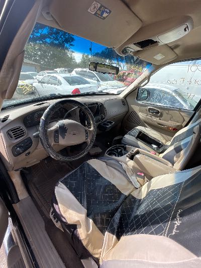 2001 Ford F-150 Location - Large Trucks & Vans - Row 14 - Stock # H50247