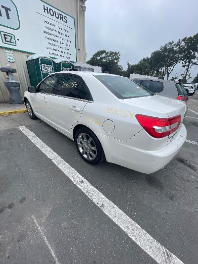 2009 Lincoln MKZ Location - Ford - Row 29 - Stock # H50254