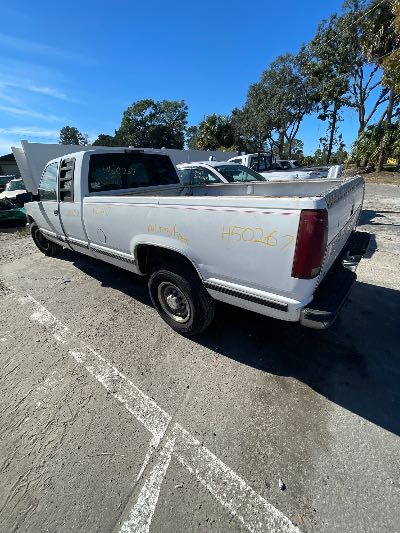 1996 Chevrolet C/K 2500 Location - Large Trucks & Vans - Row 15 - Stock # H50267