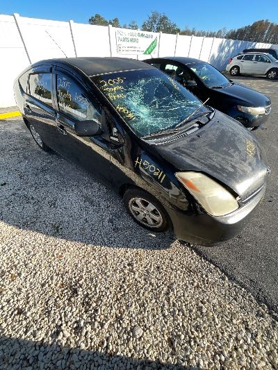 2005 Toyota Prius Location - Imports - Row 7 - Stock # H50311