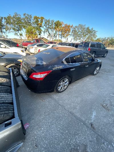 2010 Nissan Maxima Location - Imports - Row 7 - Stock # H50299