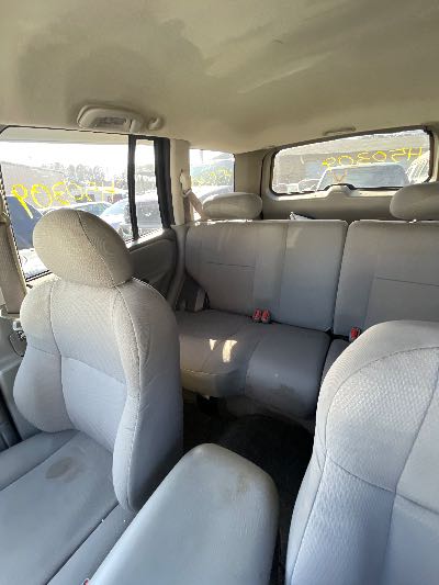 2002 Jeep Grand Cherokee Location - Chrysler - Row 46 - Stock # H50309