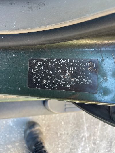 2005 Kia Sorento Location - Imports - Row 8 - Stock # H50346