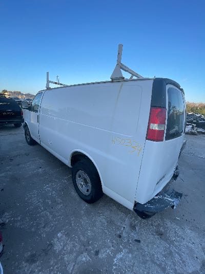 2014 Chevrolet Express Location - Large Trucks & Vans - Row 15 - Stock # H50334