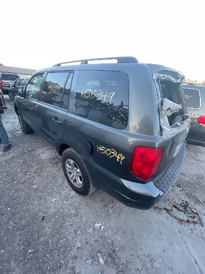 2005 Honda Pilot Location - Imports - Row 10 - Stock # H50349