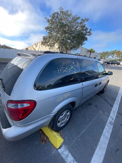 2003 Dodge Grand Caravan Location - Chrysler - Row 47 - Stock # H50352