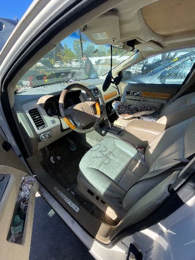 2007 Lincoln MKX Location - Ford - Row 30 - Stock # H50351