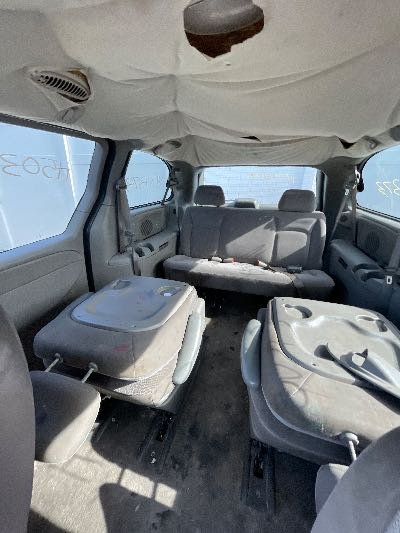 2002 Chrysler Town & Country Location - Chrysler - Row 38 - Stock # H50373