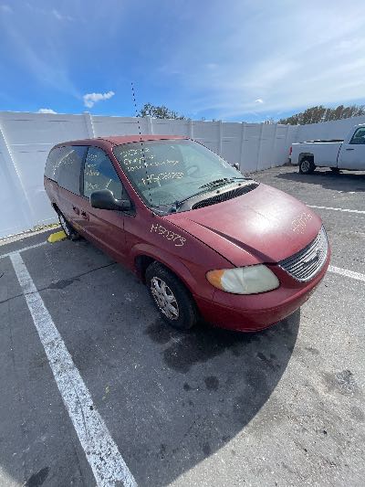 2002 Chrysler Town & Country Location - Chrysler - Row 38 - Stock # H50373