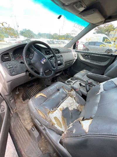 2002 Honda Odyssey Location - Imports - Row 9 - Stock # H50363