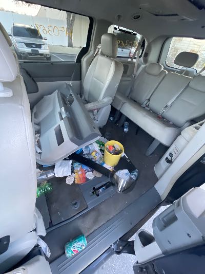 2008 Chrysler Town & Country Location - Chrysler - Row 47 - Stock # H50369