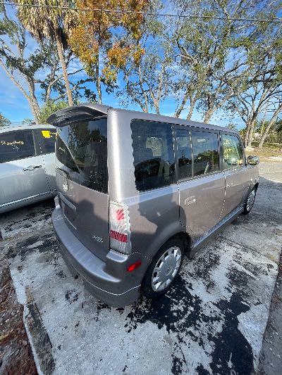 2006 Scion xB Location - Imports - Row 19 - Stock # H50322