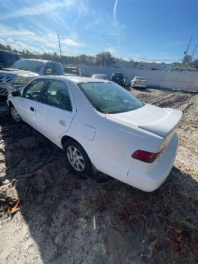 1997 Toyota Camry Location - Imports - Row 28 - Stock # H50410