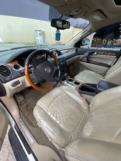 2008 Buick Enclave Location - GM - Row 38 - Stock # H50426