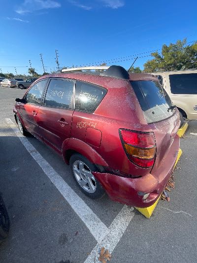 2005 Pontiac Vibe Location - GM - Row 38 - Stock # H50421