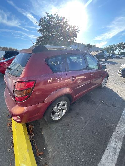 2005 Pontiac Vibe Location - GM - Row 38 - Stock # H50421