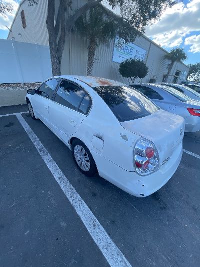 2005 Nissan Altima Location - Imports - Row 13 - Stock # H50449