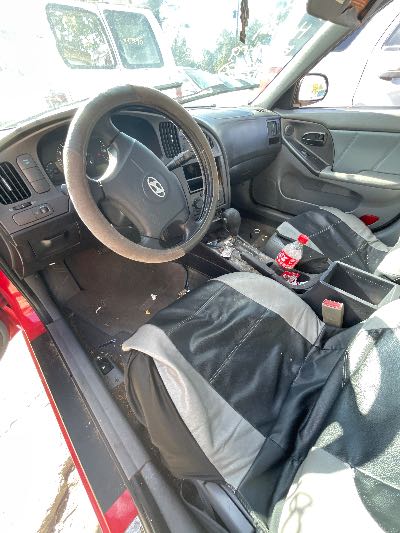 2005 Hyundai Elantra Location - Imports - Row 12 - Stock # H50460