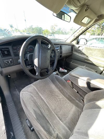 2002 Dodge Dakota Location - Large Trucks & Vans - Row 16 - Stock # H50486