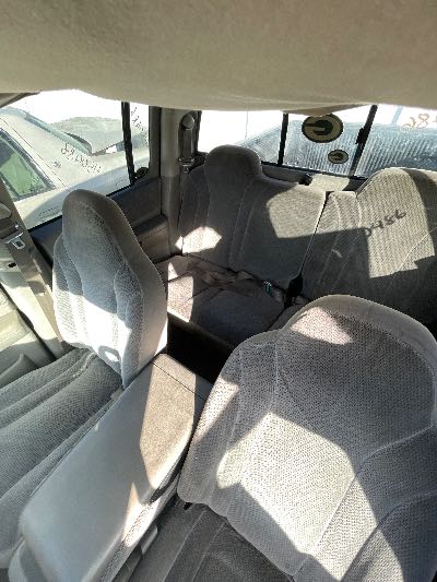 2002 Dodge Dakota Location - Large Trucks & Vans - Row 16 - Stock # H50486