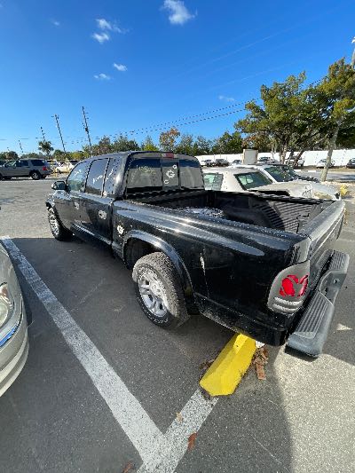 2002 Dodge Dakota Location - Large Trucks & Vans - Row 16 - Stock # H50486