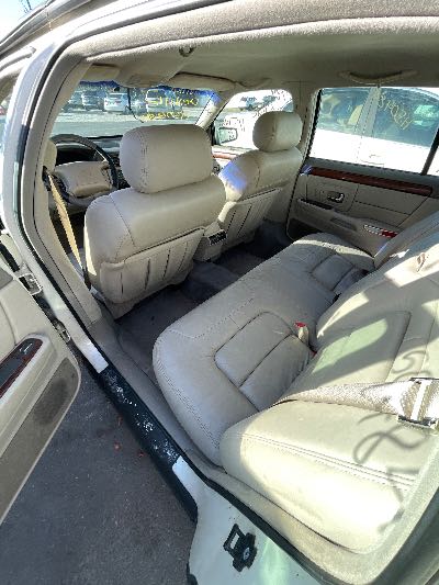 1999 Cadillac Deville Location - GM - Row 38 - Stock # H50484