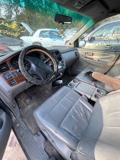 1999 Honda Odyssey Location - Imports - Row 14 - Stock # H50471