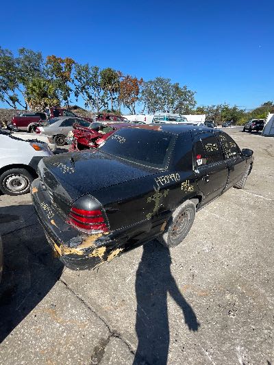 2004 Ford Crown Victoria Location - Ford - Row 31 - Stock # H50490