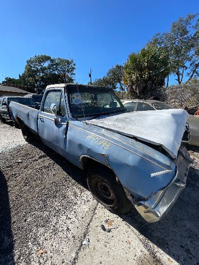 1989 Dodge D100 Location - Large Trucks & Vans - Row 20 - Stock # H50343