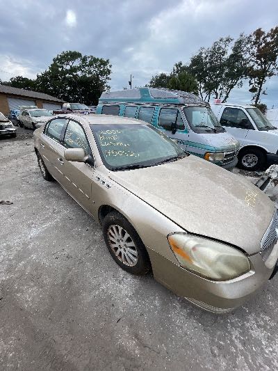 2006 Buick Lucerne Location - GM - Row 39 - Stock # H50521