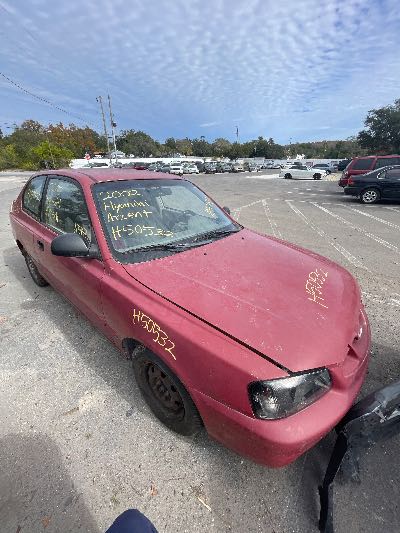 2002 Hyundai Accent Location - Imports - Row 14 - Stock # H50532