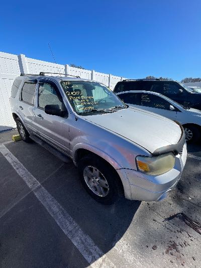 2005 Ford Escape Location - Ford - Row 29 - Stock # H50393