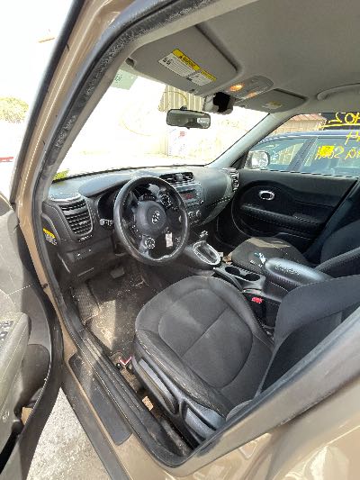 2014 Kia Soul Location - Imports - Row 26 - Stock # H50402