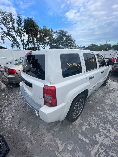 2009 Jeep Patriot Location - Chrysler - Row 40 - Stock # H54147