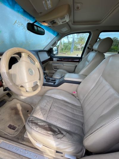 2005 Lincoln Aviator Location - Ford - Row 36 - Stock # H44984