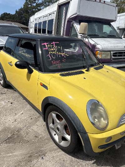 2004 MINI Cooper Hardtop Location - Imports - Row 999 - Stock # H47261