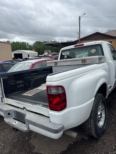 2004 Ford Ranger Location - Ford - Row 28 - Stock # H47356