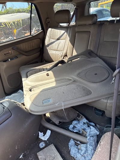 2003 Toyota Sequoia Location - Large Trucks & Vans - Row 24 - Stock # H47412