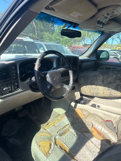 2000 Chevrolet Tahoe Location - Large Trucks & Vans - Row 19 - Stock # H47514