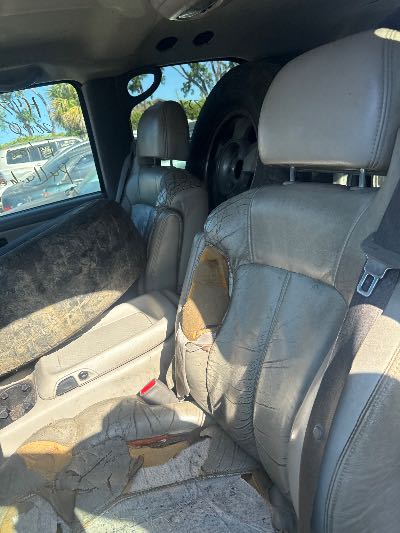 2000 Chevrolet Tahoe Location - Large Trucks & Vans - Row 19 - Stock # H47514