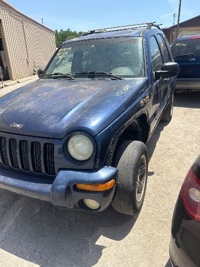 2002 Jeep Liberty Location - Chrysler - Row 38 - Stock # H47609