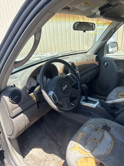 2002 Jeep Liberty Location - Chrysler - Row 38 - Stock # H47609