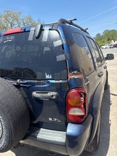 2002 Jeep Liberty Location - Chrysler - Row 38 - Stock # H47609