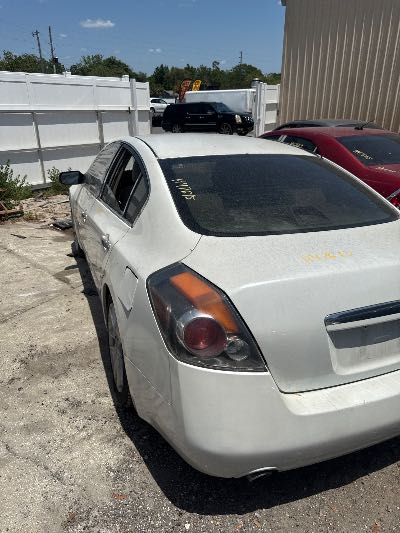 2007 Nissan Altima Location - Imports - Row 2 - Stock # H47615