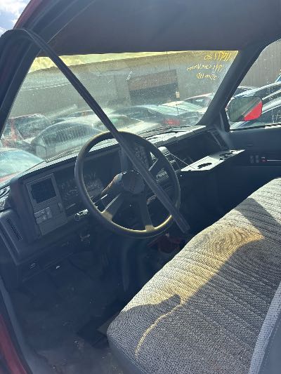 1993 Chevrolet GMT-400 Location - Large Trucks & Vans - Row 17 - Stock # H47720