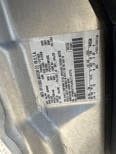 1999 Ford Expedition Location - Large Trucks & Vans - Row 15 - Stock # H47709