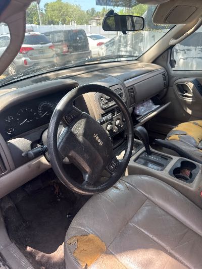 2004 Jeep Grand Cherokee Location - Chrysler - Row 41 - Stock # H47843