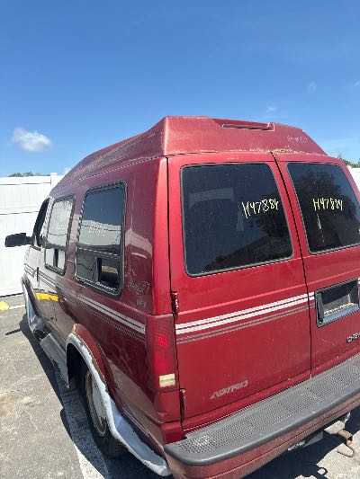 2000 Chevrolet Astro Location - GM - Row 35 - Stock # H47884